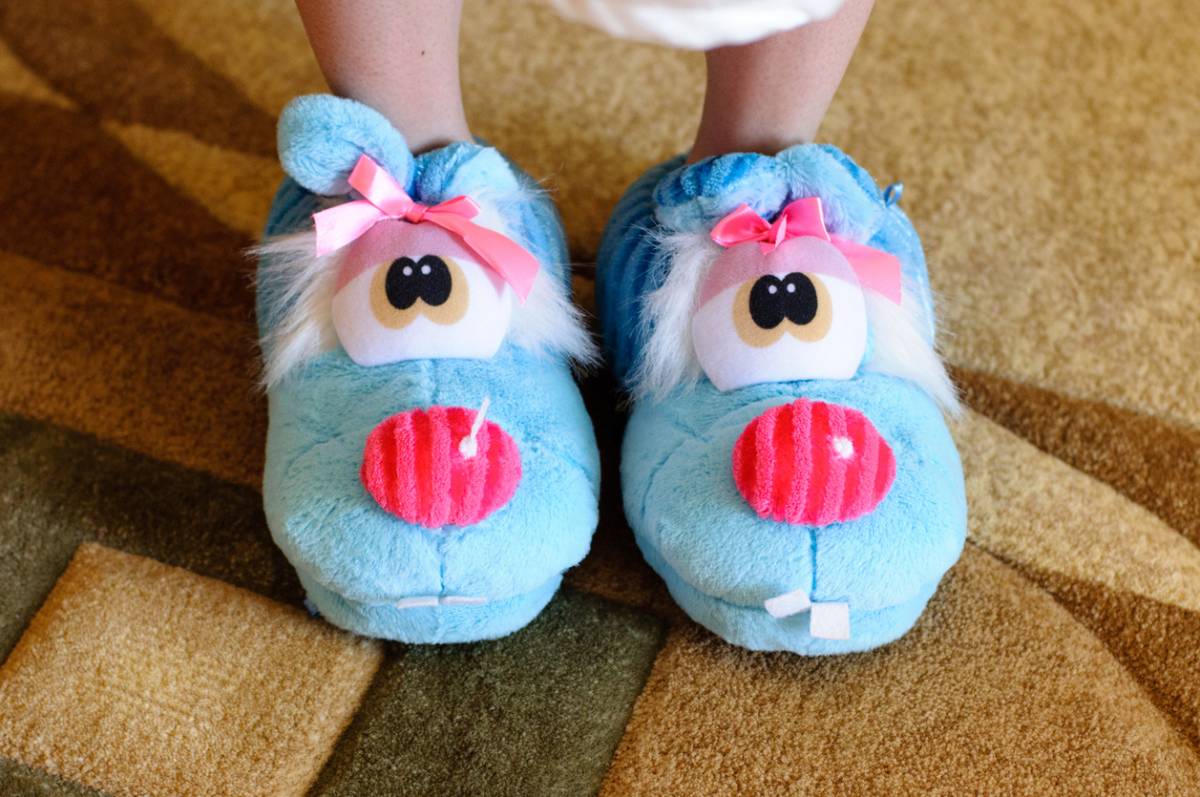 chaussons fourres un allie douceur pour les premiers pas de bebe cet hiver